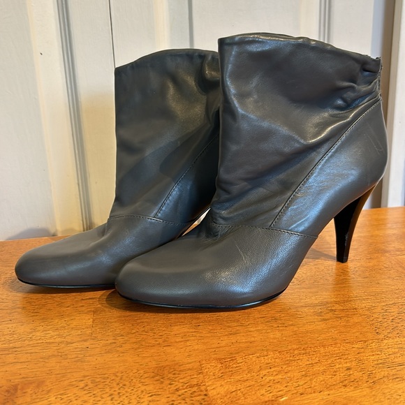 Nine West Bailey Heeled Booties - Picture 2 of 10